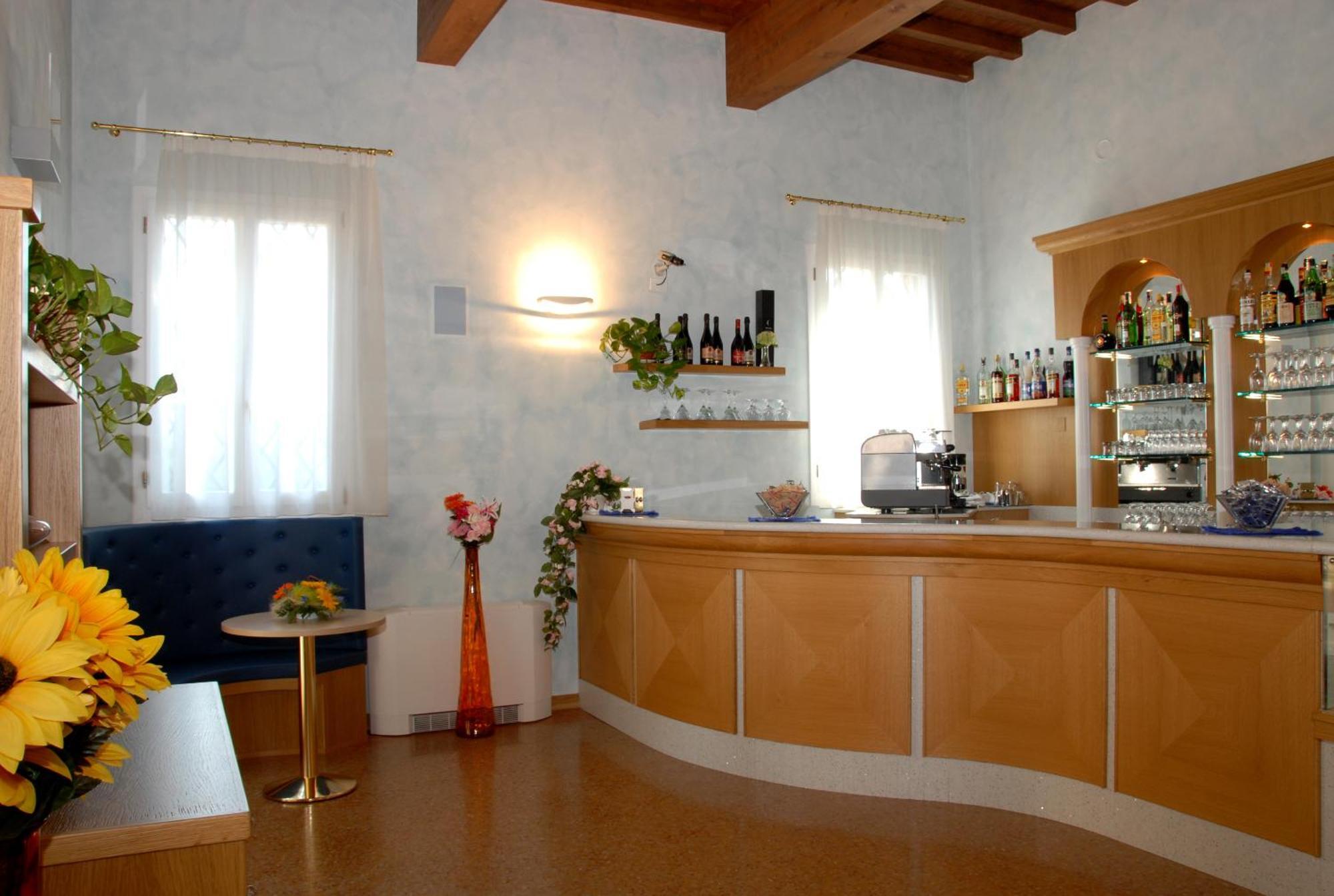 Villa Aretusi Болонья Экстерьер фото